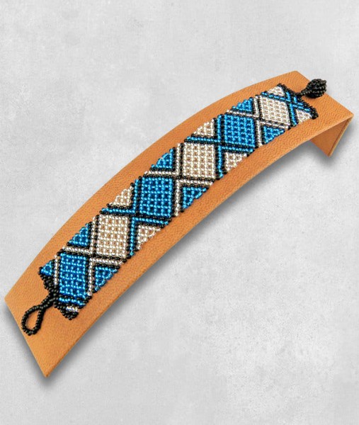 african beaded bracelet flat blue silver black 1