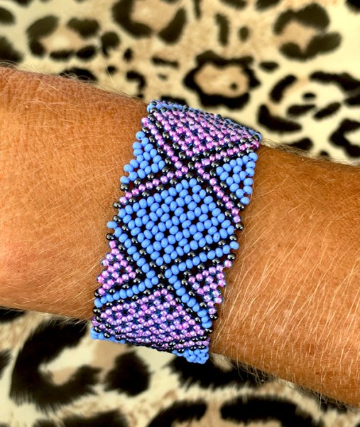 african beaded bracelets flat lilac blue metallic grey 12