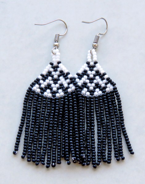 african beaded earrings phinda black white5