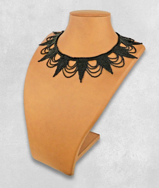African Beaded Necklace Zulu Spear Black