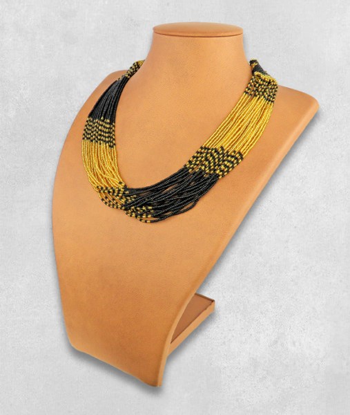 african beaded necklace zama gold black3
