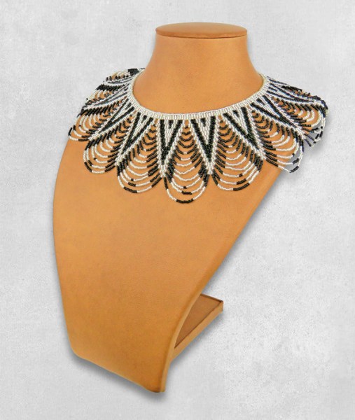 Zulu Spear Fringe Silver Black