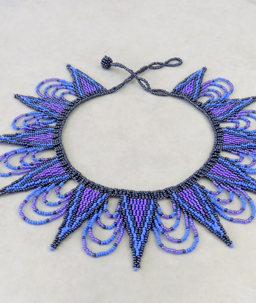 Beaded Necklace Zulu Spear Lillac Blue Metallic