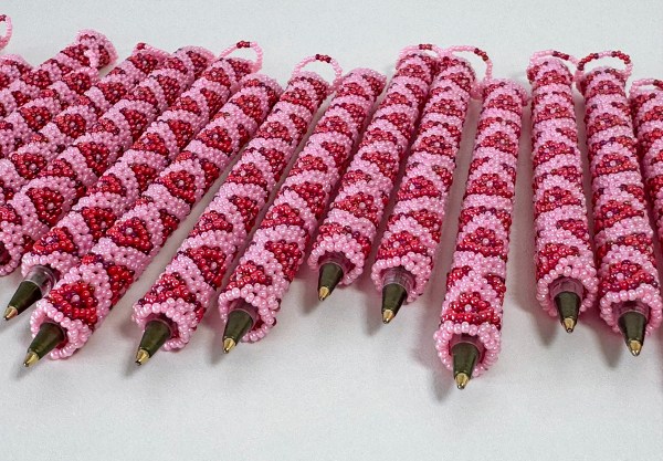 beaded pen geometric cherry pink6