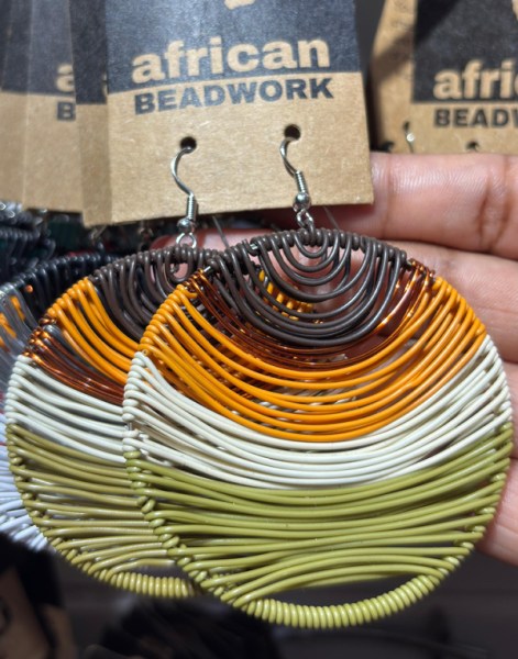beaded-earrings-ulusaba-african-safari