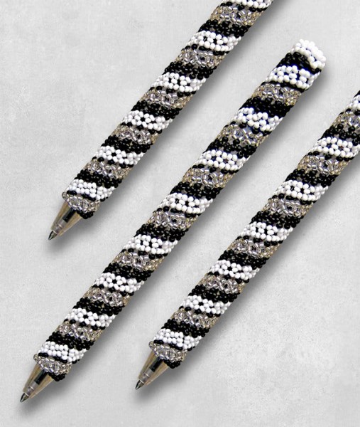 Beaded Pen Spiral White Black Silver
