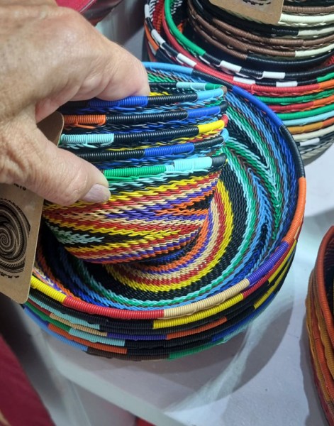 Telephone Wire Bowls Medium African Township | WHOLESALE