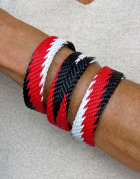MEDIUM Telephone Wire Bangles African Dance