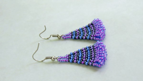 zulu triangle earrings lilac blue metallic grey 1